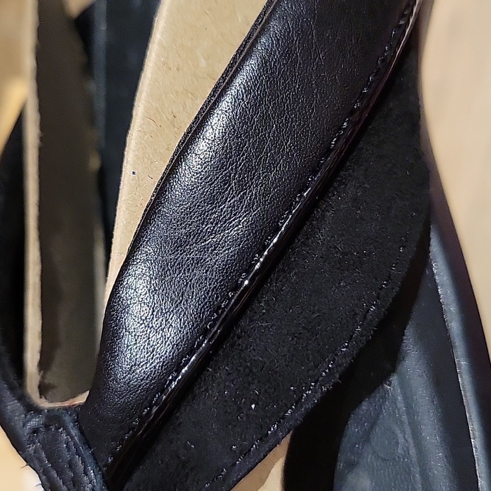 New In Box: VIONIC Shore Toe Post Sandal - Picture 10 of 13